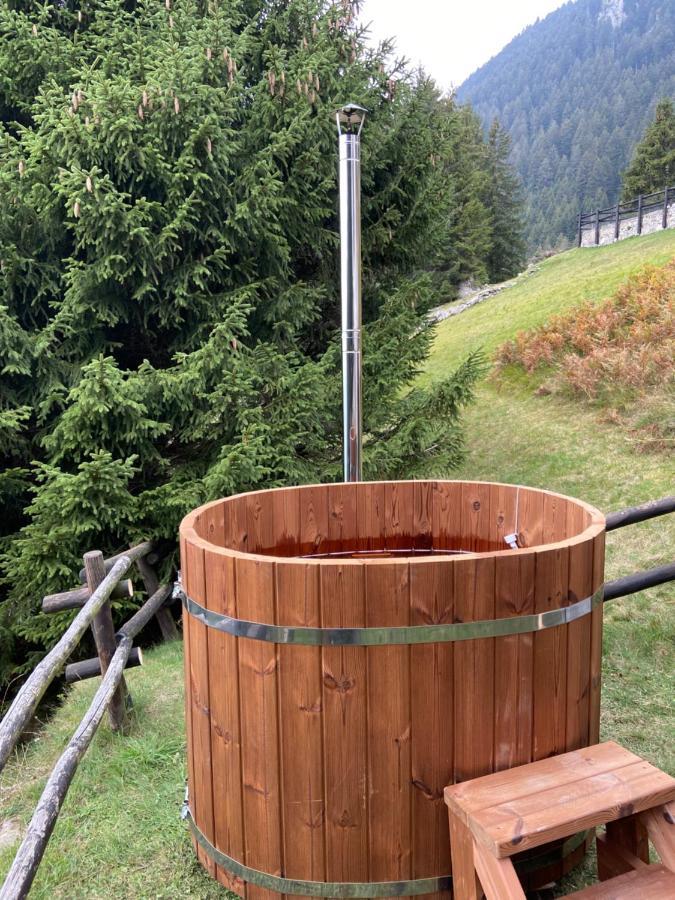 Do-Minus Boutique Home & Private Spa Ca Pedrot Mountain Cottage モンテ・カラッソ エクステリア 写真