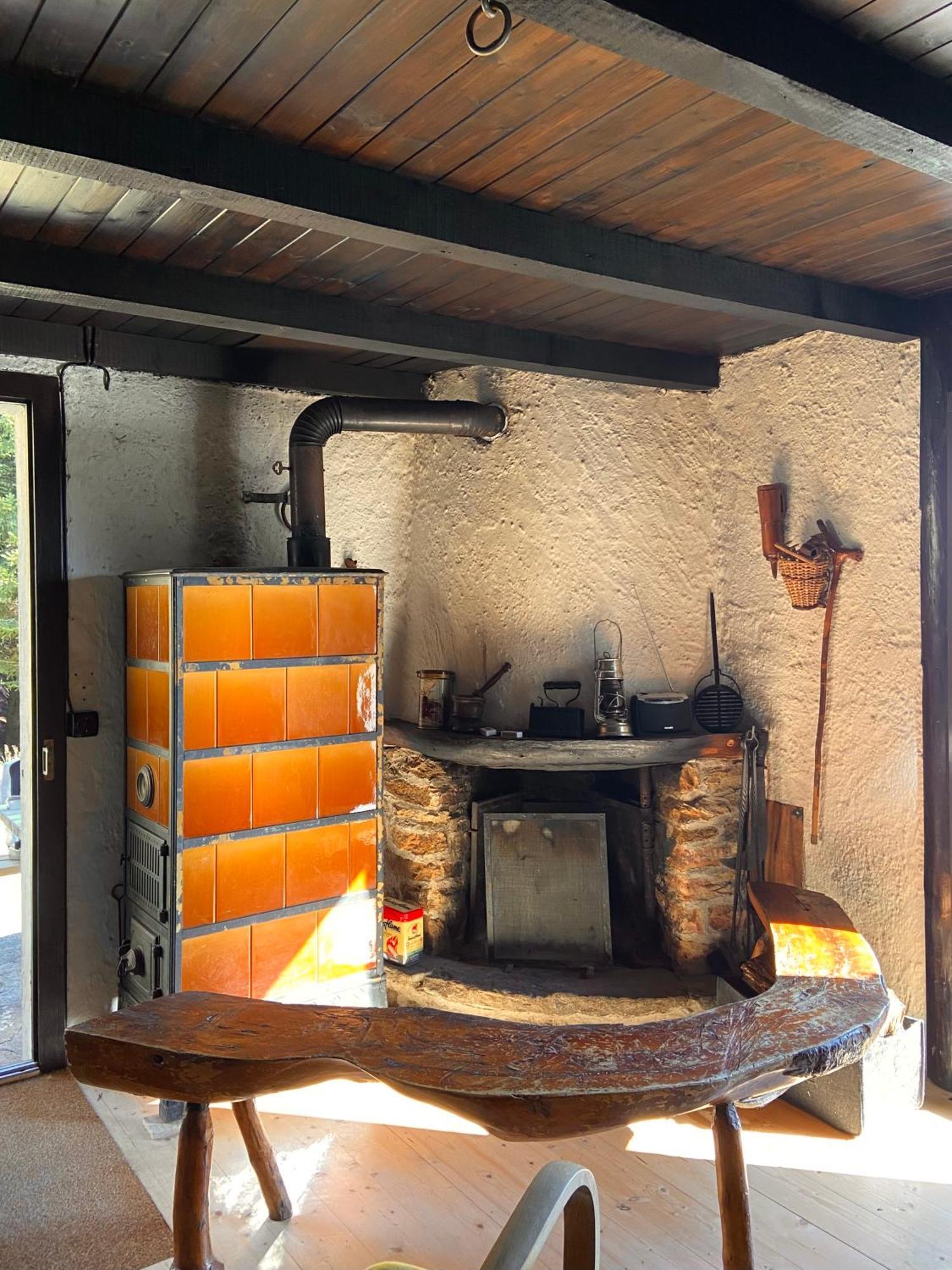 Do-Minus Boutique Home & Private Spa Ca Pedrot Mountain Cottage モンテ・カラッソ エクステリア 写真